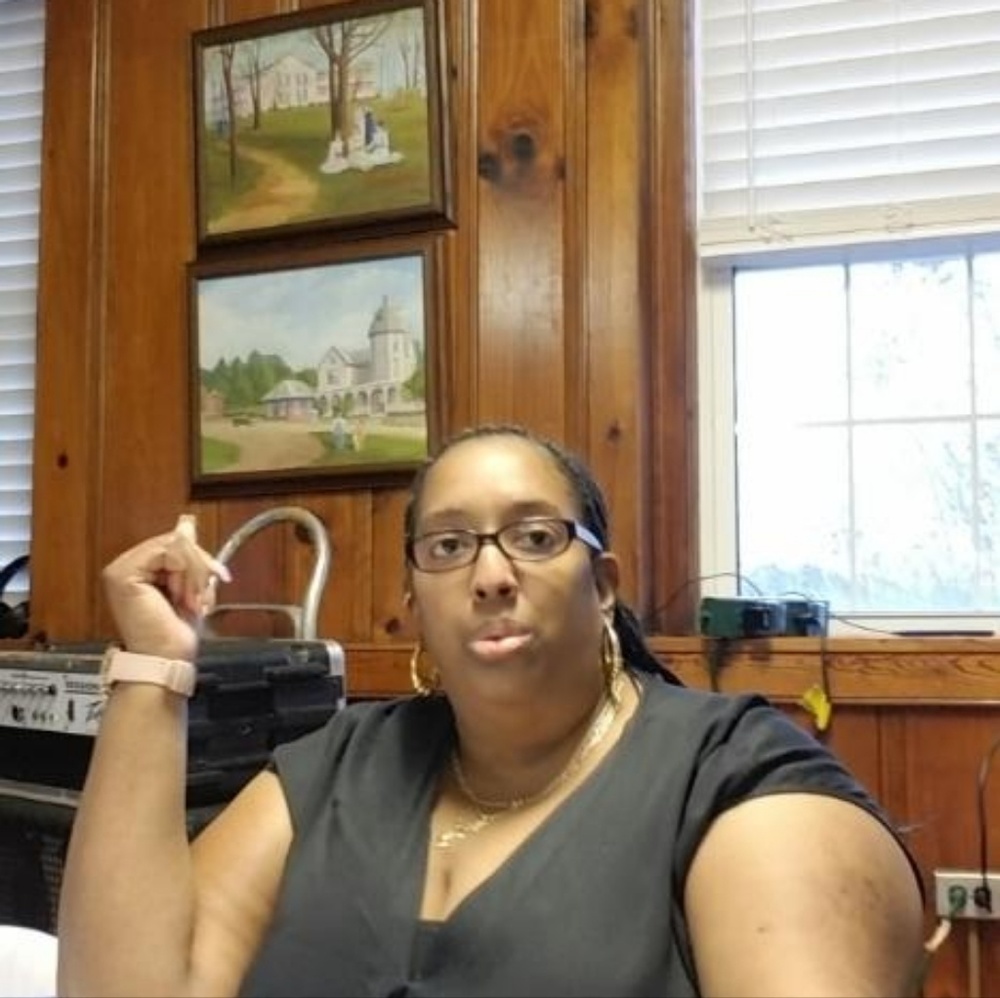 Meet your Posher, Kimberly